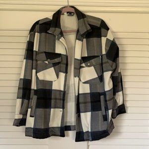 Rising shacket, Medium